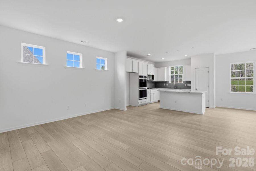 Spacious, unfurnished interior of a new home in Roselyn, Lancaster (Image 24).