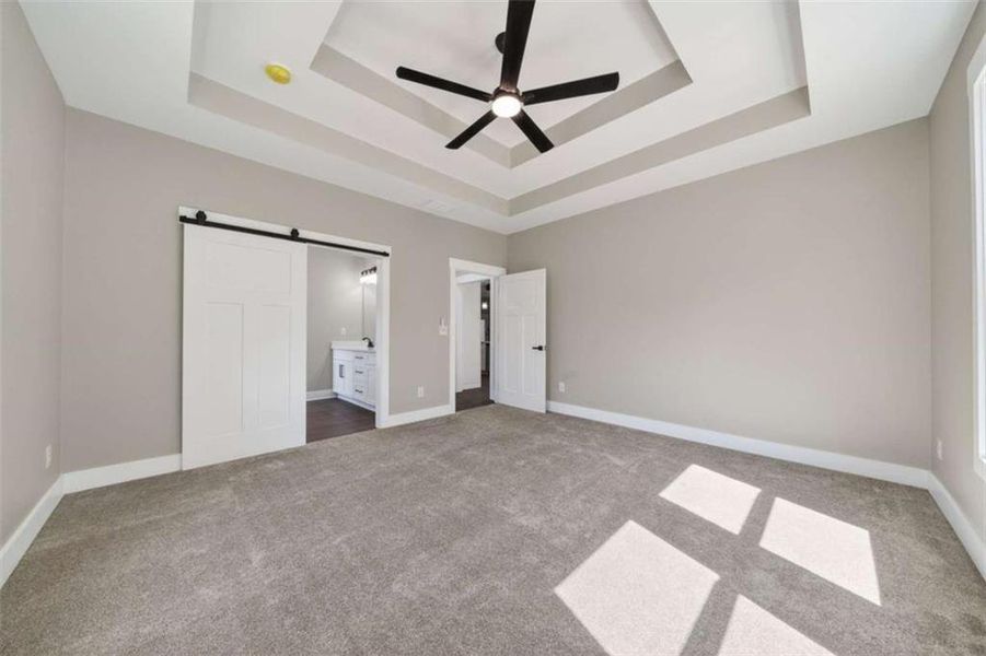 Spacious, unfurnished interior of a new home in , Silver Creek (Image 20). Spacious, unfurnished interior of a new home in , Silver Creek (Image 20).