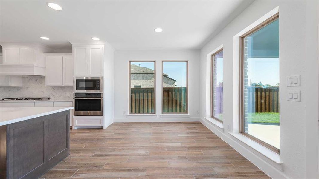 Spacious, unfurnished interior of a new home in Trinity Falls 60', McKinney (Image 17). Spacious, unfurnished interior of a new home in Trinity Falls 60', McKinney (Image 17).
