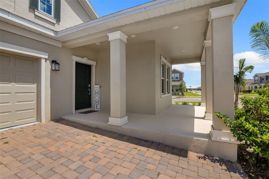 Exterior details and patio area of a home in Tohoqua, Kissimmee (Image 4). Exterior details and patio area of a home in Tohoqua, Kissimmee (Image 4).