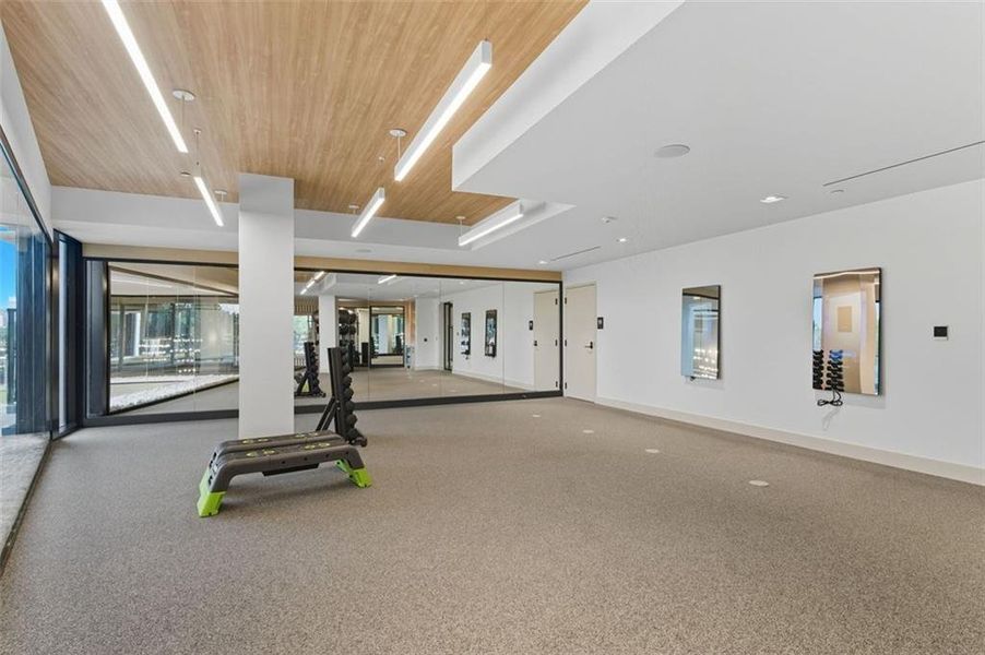 Community amenities in The Dillon Buckhead, Atlanta (Image 38).