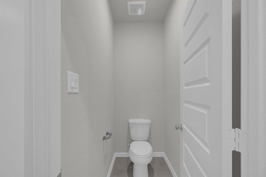 Furnished interior view inside a new home in Summer Place  35', Montgomery (Image 14).