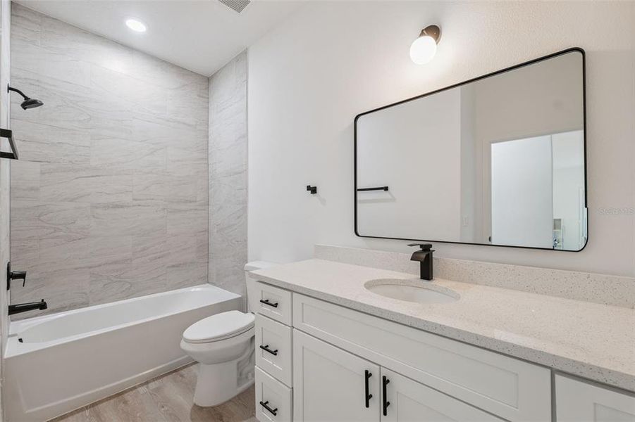 Furnished interior view inside a new home in , Ocala (Image 8).