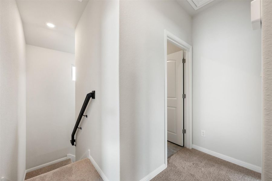 Spacious, unfurnished interior of a new home in The Cottages at La Cima, San Marcos (Image 25).