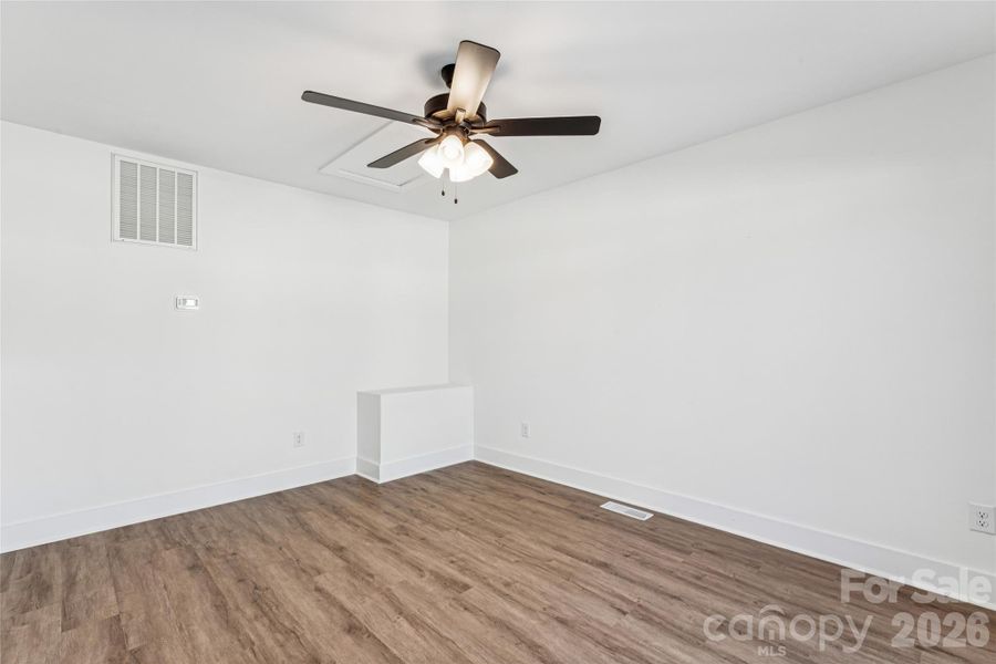 Spacious, unfurnished interior of a new home in , Charlotte (Image 40).
