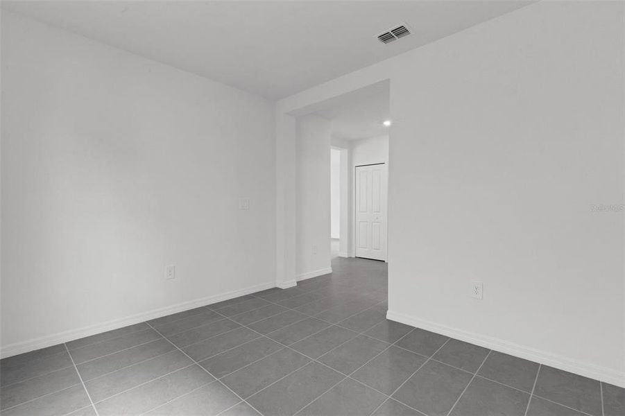 Spacious, unfurnished interior of a new home in Southpointe, Palmetto (Image 40).