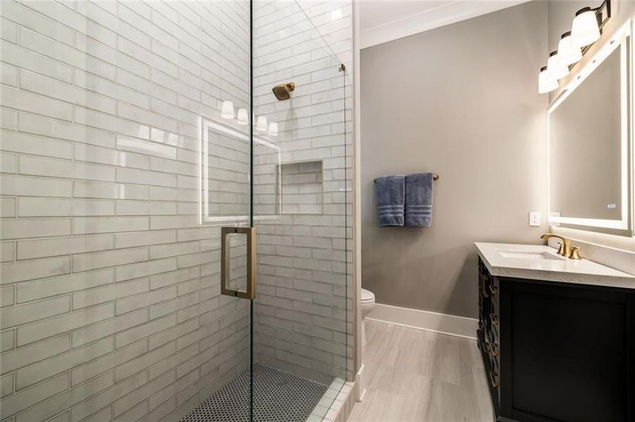 Furnished interior view inside a new home in , Gainesville (Image 43).