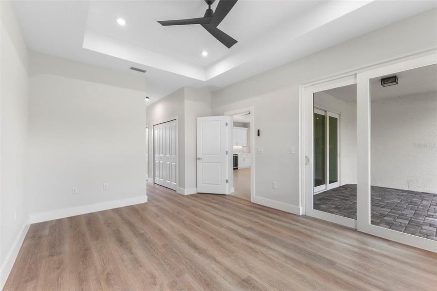 Spacious, unfurnished interior of a new home in , North Port (Image 34).