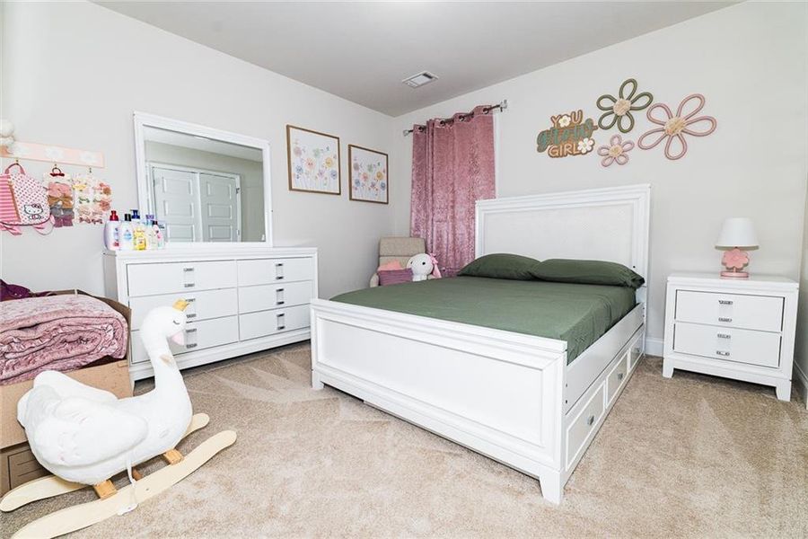 Furnished interior view inside a new home in , Lawrenceville (Image 7).