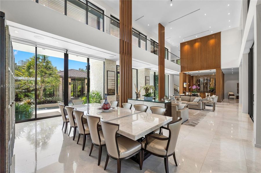 Community amenities in , Coral Gables (Image 40).