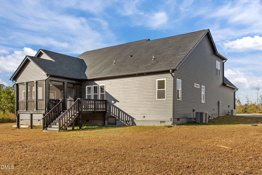 42-web-or-mls-IMG_5892 42-web-or-mls-IMG_5892