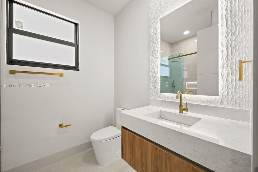 Furnished interior view inside a new home in , Cape Coral (Image 8).