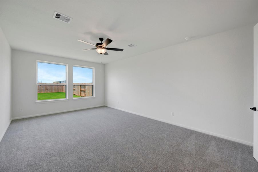 Spacious, unfurnished interior of a new home in Jordan Ranch - Terrace Collection, Fulshear (Image 25). Spacious, unfurnished interior of a new home in Jordan Ranch - Terrace Collection, Fulshear (Image 25).