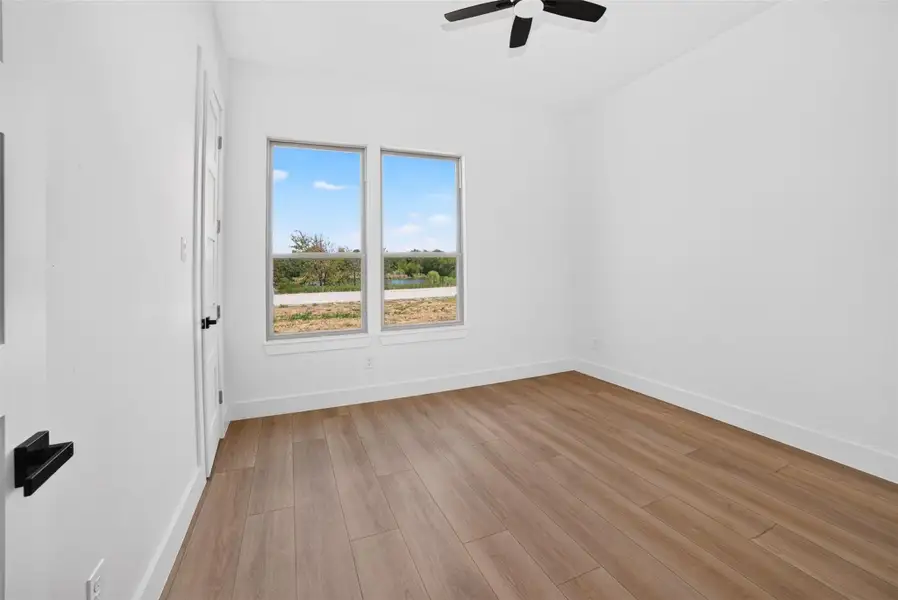 Spacious, unfurnished interior of a new home in , Lone Oak (Image 31). Spacious, unfurnished interior of a new home in , Lone Oak (Image 31).