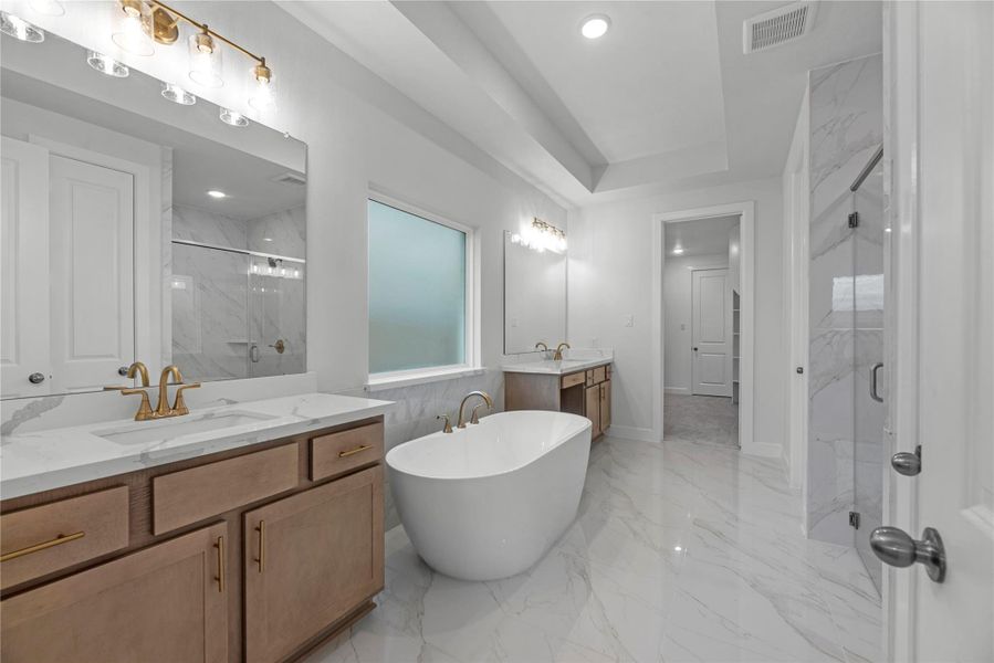 Representative image. Features, specifications, selections and colors may vary.