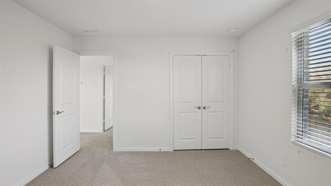 Photo is not of the actual home, but is an inspirational photo of builder’s model home and may depict options, furnishings, and/or decorator features that are not included.