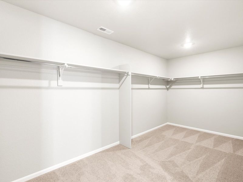 Spacious, unfurnished interior of a new home in Buffalo Highlands: The Flora Collection, Commerce City (Image 12). Spacious, unfurnished interior of a new home in Buffalo Highlands: The Flora Collection, Commerce City (Image 12).