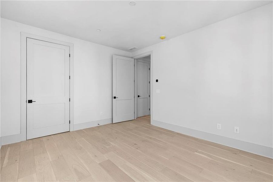 Spacious, unfurnished interior of a new home in , Fayetteville (Image 47).
