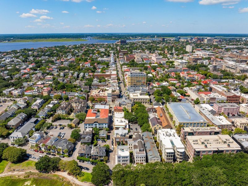 Image 33 of a home in .