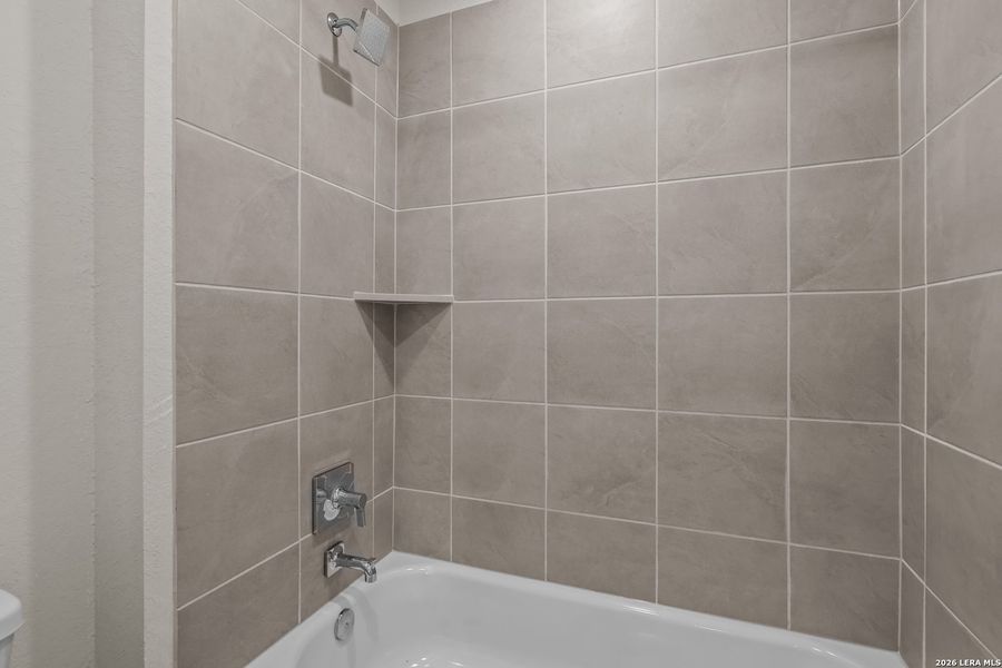 Close-up of interior finishes inside a home in Cinco Lakes, San Antonio (Image 18). Close-up of interior finishes inside a home in Cinco Lakes, San Antonio (Image 18).