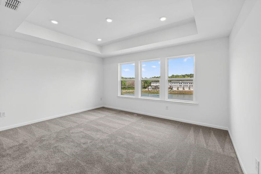 Spacious, unfurnished interior of a new home in Rosewood Farm, Lawrenceville (Image 27).