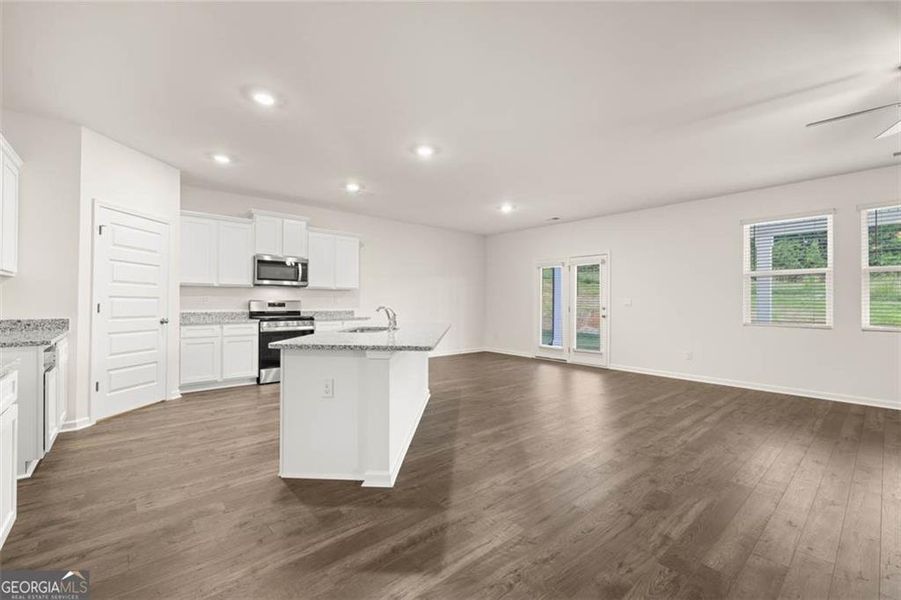 Image 36 of a home in .