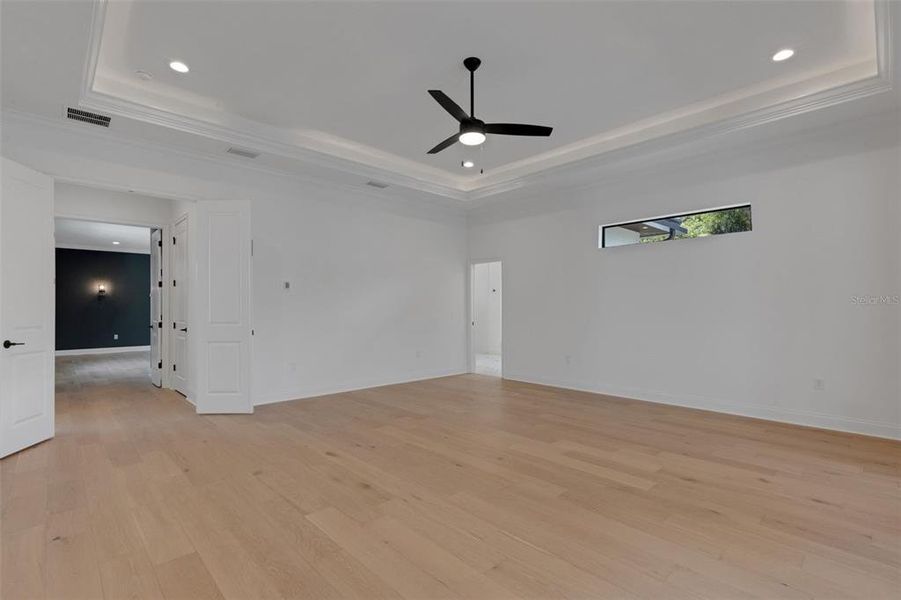 Spacious, unfurnished interior of a new home in , Lakeland (Image 35). Spacious, unfurnished interior of a new home in , Lakeland (Image 35).