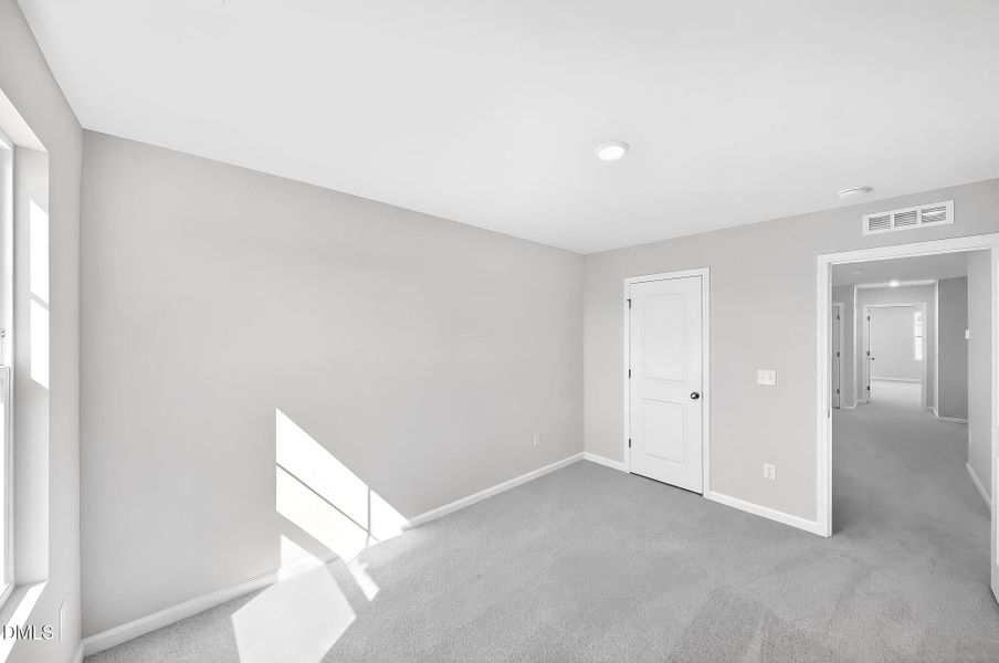 SUN_Rosedale_Pic_Sutton-25