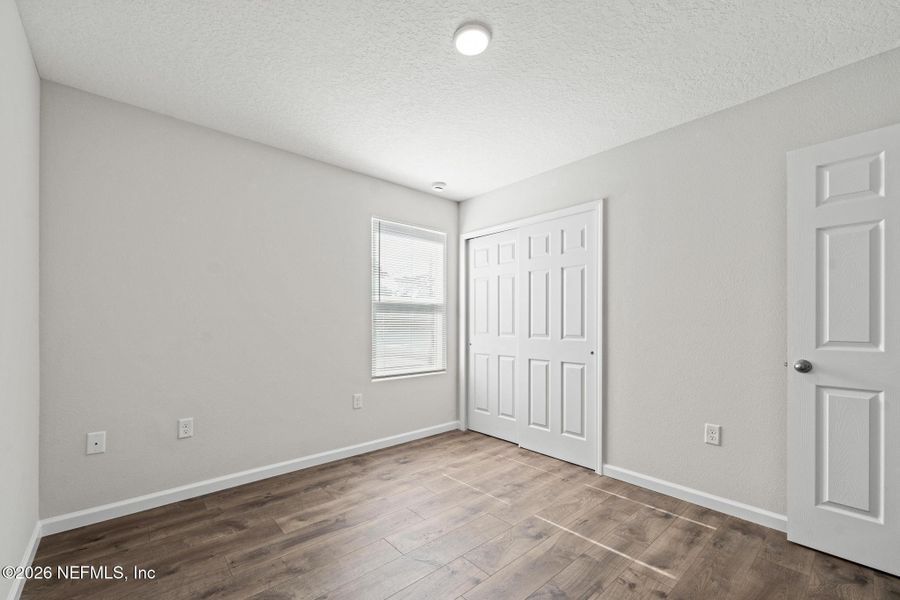 Spacious, unfurnished interior of a new home in , Jacksonville (Image 20).