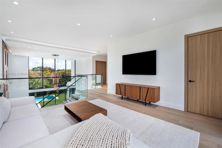 Furnished interior view inside a new home in , Miami (Image 35).