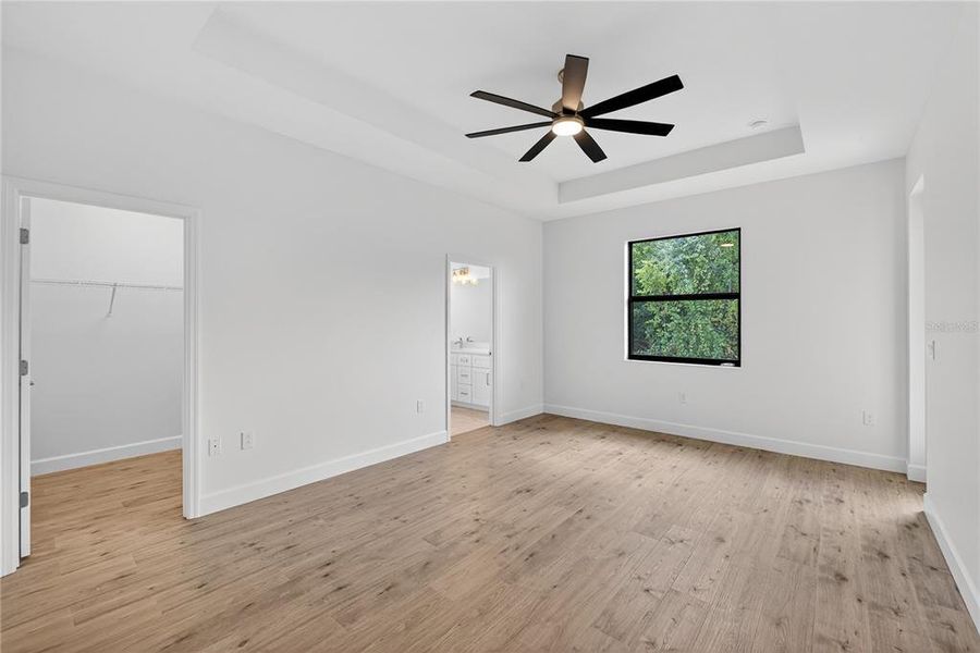 Spacious, unfurnished interior of a new home in , North Port (Image 21).