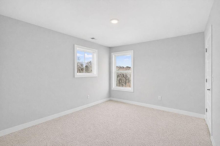 Spacious, unfurnished interior of a new home in The Manor at Gainesville Township, Gainesville (Image 21).