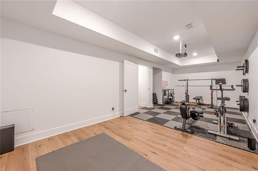 Furnished interior view inside a new home in , Waleska (Image 46).