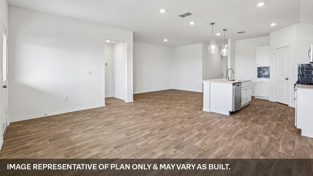 Spacious, unfurnished interior of a new home in Talavera, Kyle (Image 12).