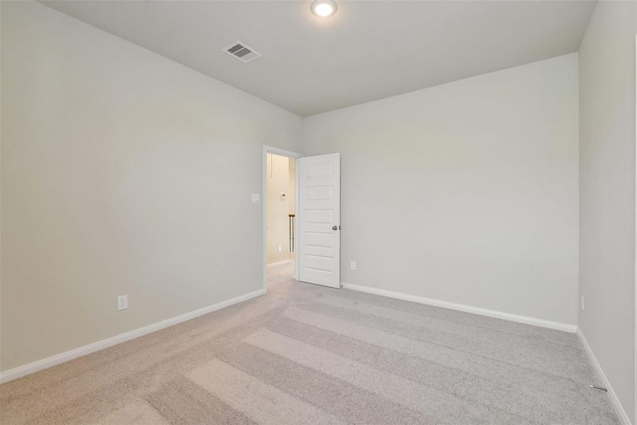 Spacious, unfurnished interior of a new home in Stone Creek Ranch, Hockley (Image 38).