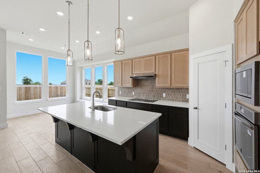 Furnished interior view inside a new home in Venado Crossing, Cibolo (Image 11).
