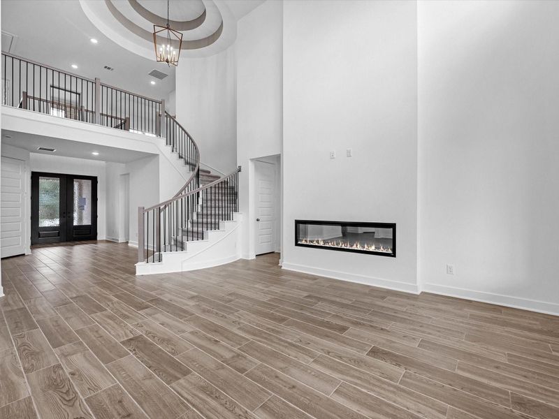 Spacious, unfurnished interior of a new home in Lago Mar - 60', Texas City (Image 18). Spacious, unfurnished interior of a new home in Lago Mar - 60', Texas City (Image 18).