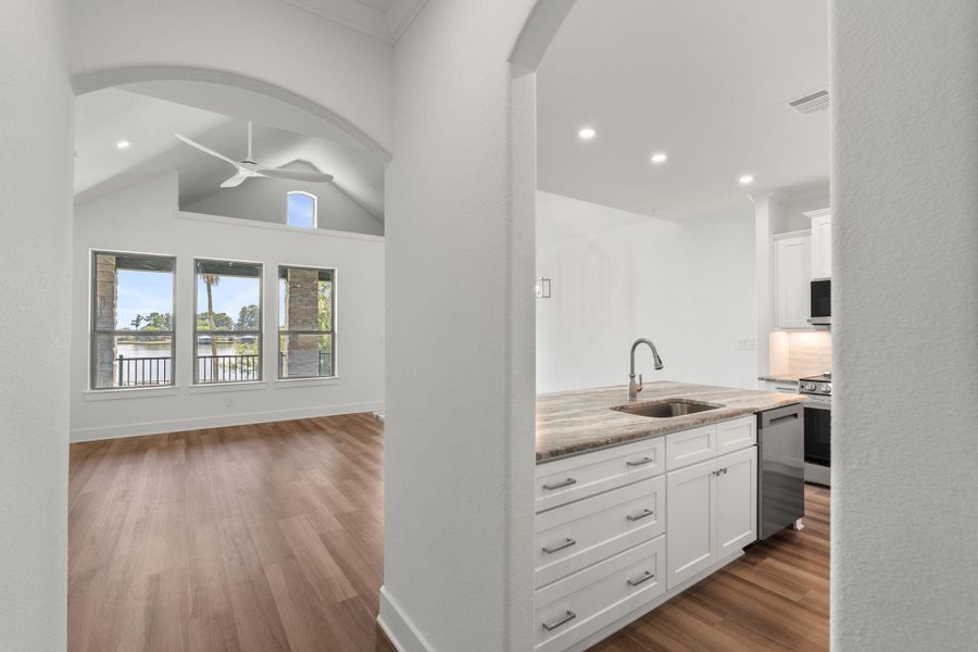 Furnished interior view inside a new home in , Onalaska (Image 5).