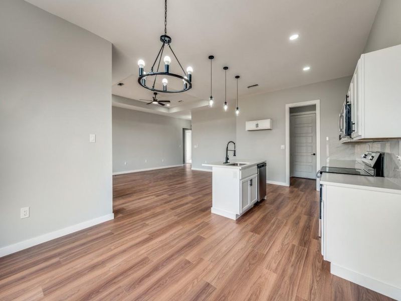 Spacious, unfurnished interior of a new home in , De Leon (Image 15).