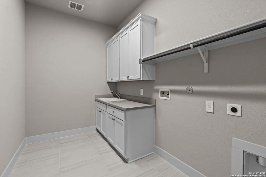 Image 32 of a home in Esperanza - 80' & 90'. Image 32 of a home in Esperanza - 80' & 90'.