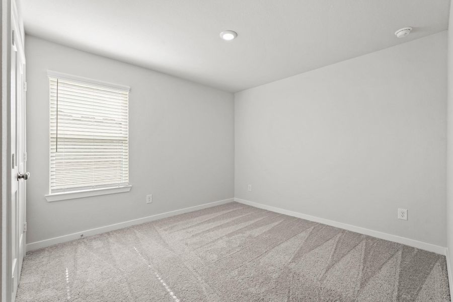 Spacious, unfurnished interior of a new home in Magnolia Springs, Montgomery (Image 22).