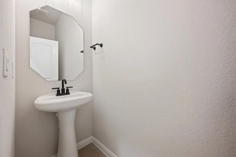 Close-up of interior finishes inside a home in The Colony 50s, Bastrop (Image 19).