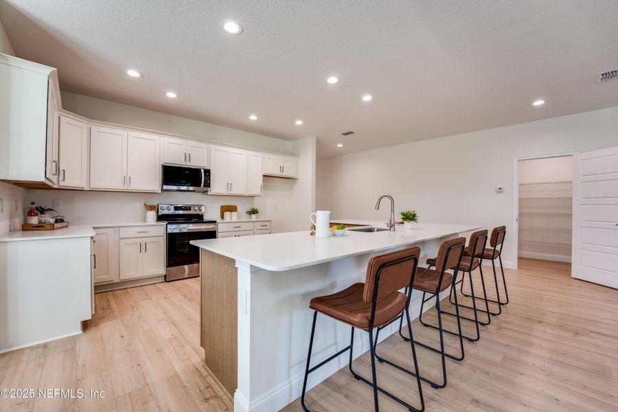 Furnished interior view inside a new home in , Jacksonville (Image 5).