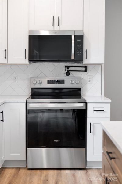 Close-up of interior finishes inside a home in , Shelby (Image 15).