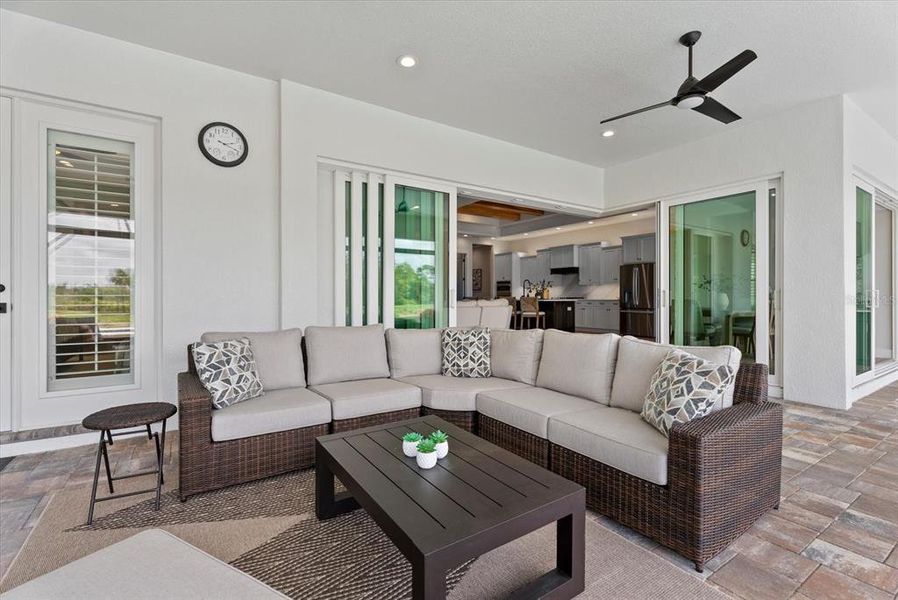 Furnished interior view inside a new home in Gran Place, Venice (Image 35).