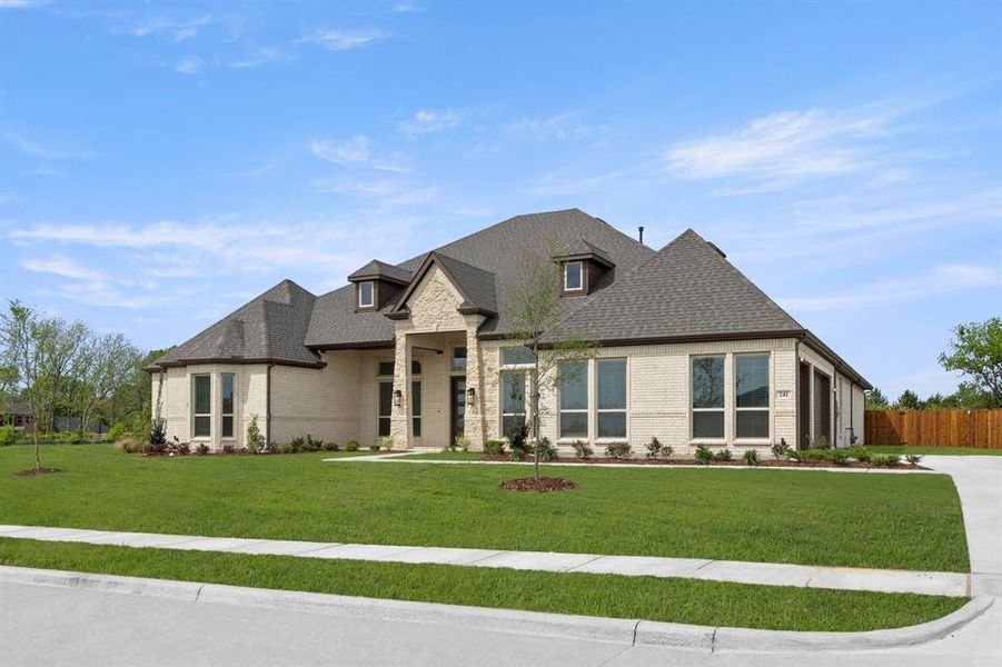 241 Broadmoor-Front-2