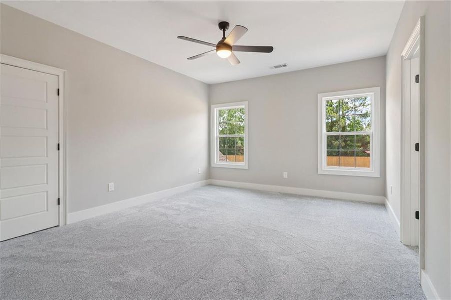 Spacious, unfurnished interior of a new home in , Lilburn (Image 84).