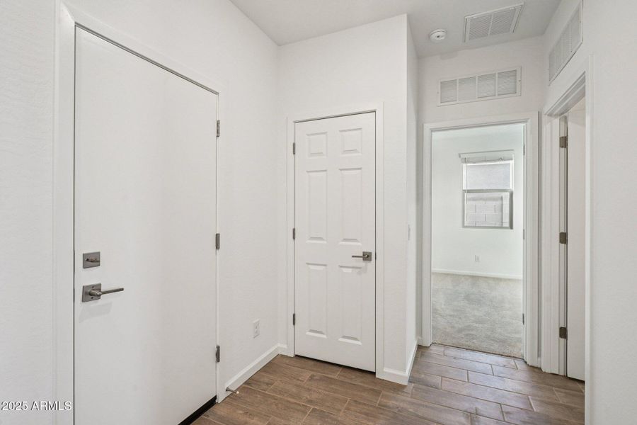 18-web-or-mls-W Moeller Rd-S2111-018