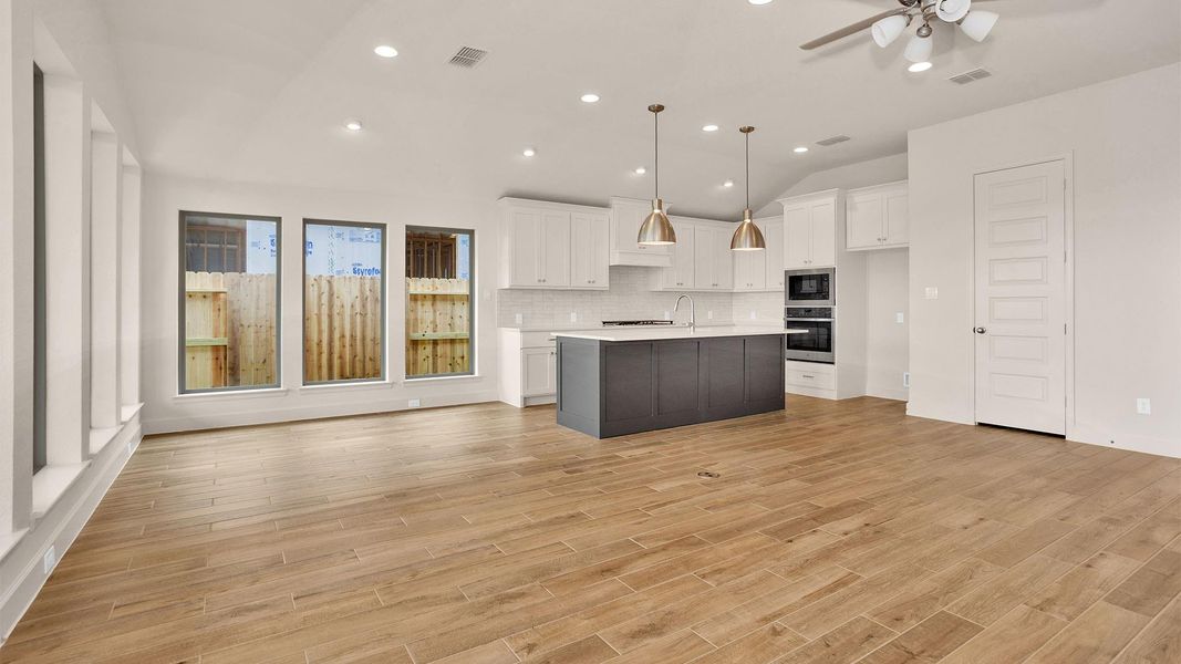Spacious, unfurnished interior of a new home in Grange, Katy (Image 13). Spacious, unfurnished interior of a new home in Grange, Katy (Image 13).