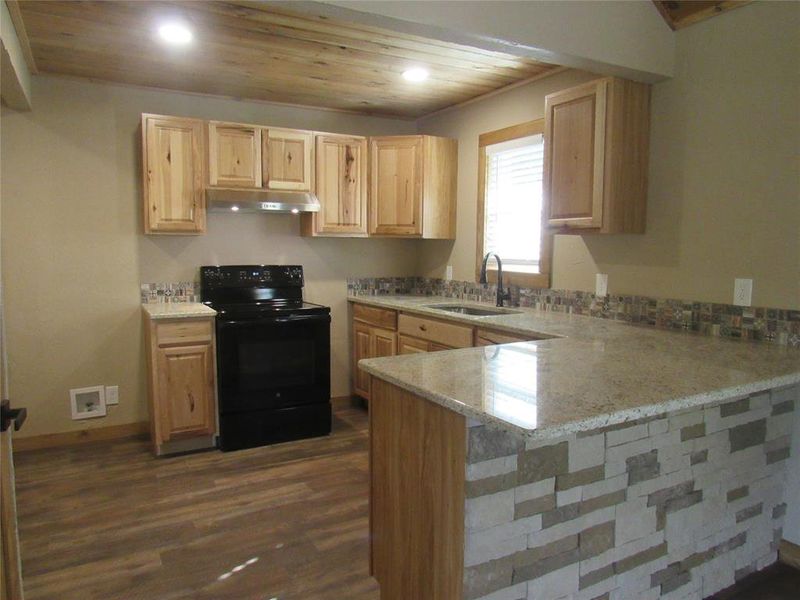 Furnished interior view inside a new home in , Gainesville (Image 4).
